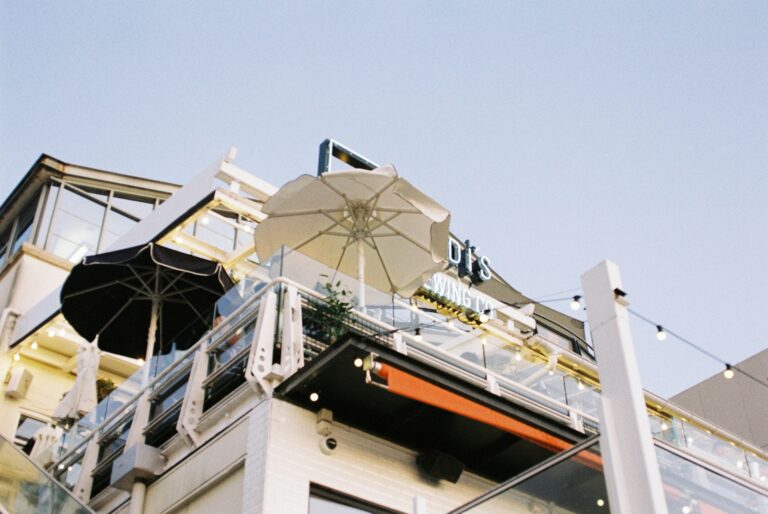 How Vortex Parasols Create Cozy Bar Spaces